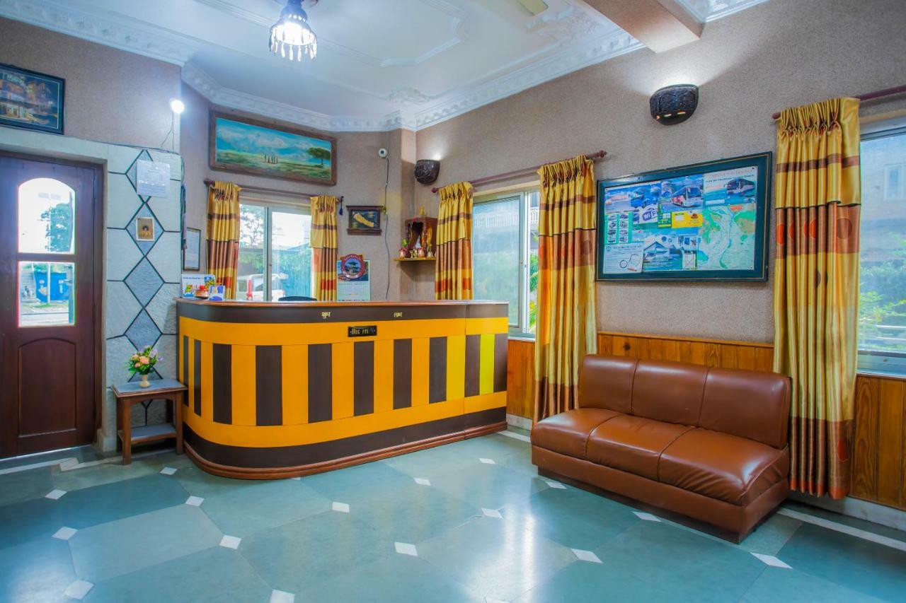 Spot On 445 New Hotel Natureland Ποκάρα Εξωτερικό φωτογραφία